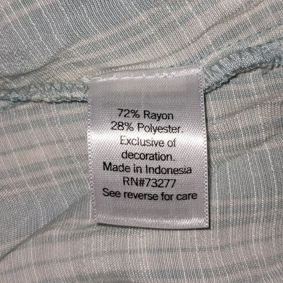 Lauren Conrad Short Bell Sleeve Top Size XL - Picture 8 of 12